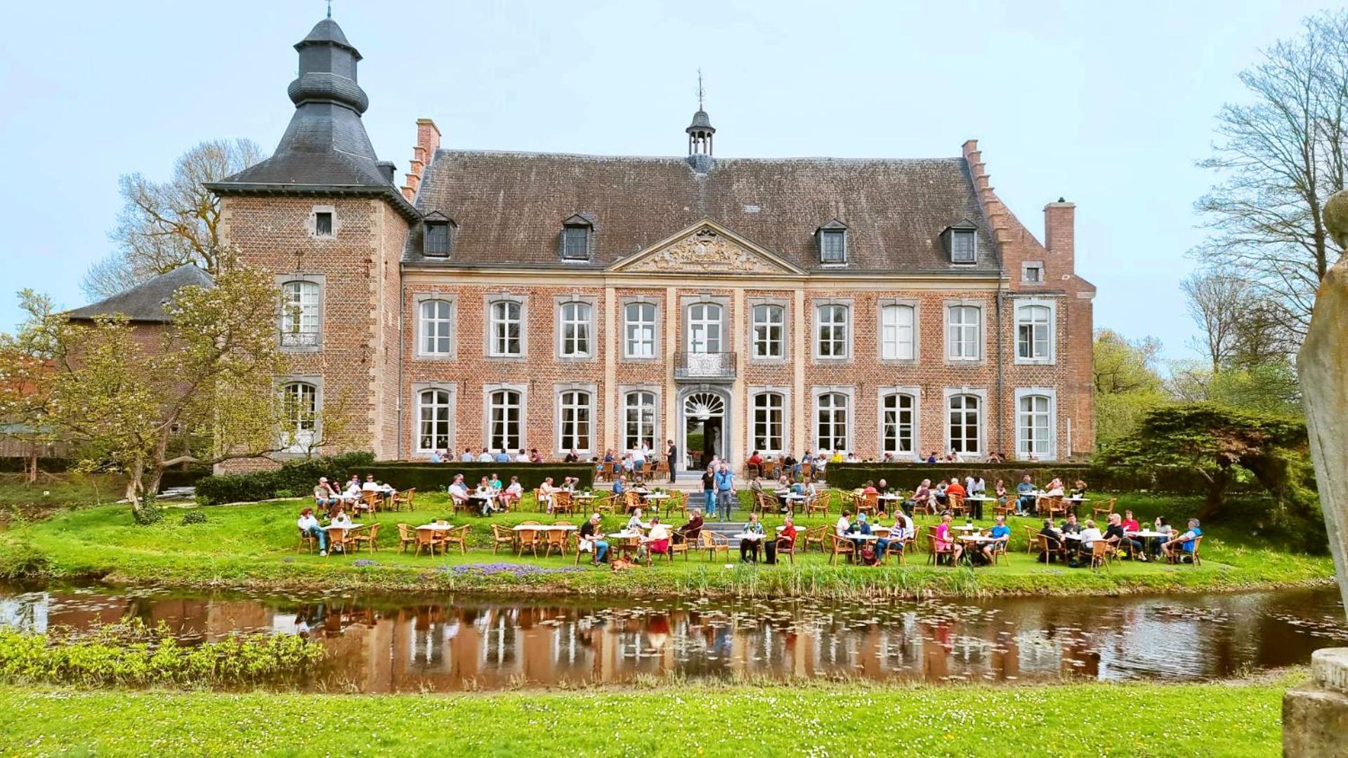 Chateau De Looz Bagian luar foto